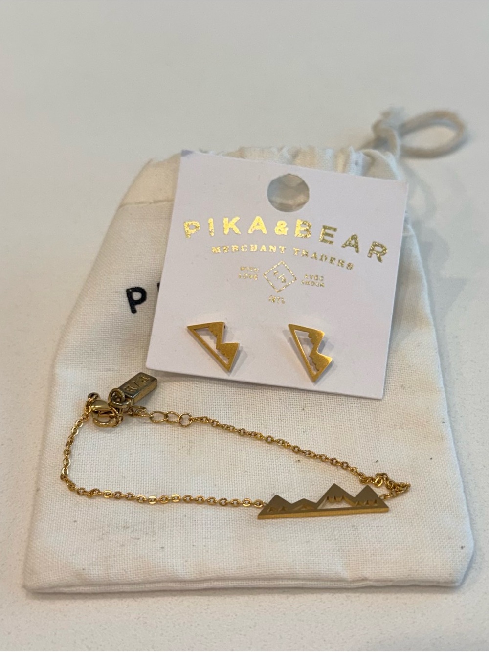 Pika & Bear Earrings & Bracelet Set